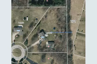 1004  Winnebago Cir, Richfield, WI 53033 - Photo 46