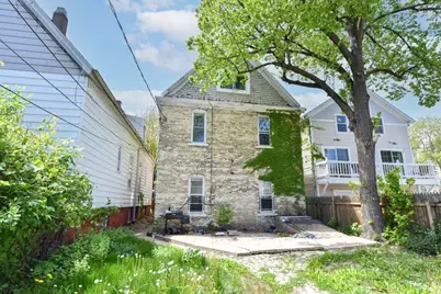 2772 N Bremen St, Milwaukee, WI 53212 - Photo 14
