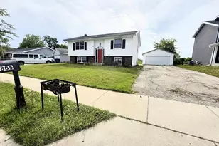 8885 N 70th St, Milwaukee, WI 53223 - Photo 2