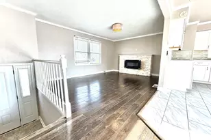 8885 N 70th St, Milwaukee, WI 53223 - Photo 6