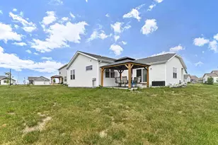 1337 Tower Hill Pass, Whitewater, WI 53190 - Photo 28
