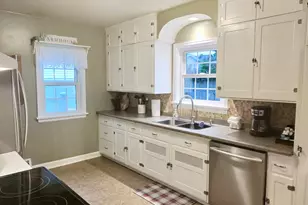 1709 Waldo Blvd, Manitowoc, WI 54220 - Photo 2
