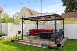 1709 Waldo Blvd, Manitowoc, WI 54220 - Photo 22