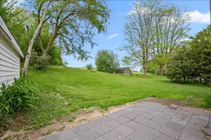 469 Meadowlark Ct, West Bend, WI 53090 - Photo 24