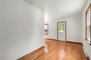 469 Meadowlark Ct, West Bend, WI 53090 - Photo 10
