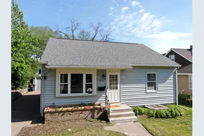 2159  Farnam St, La Crosse, WI 54601 - Photo 2