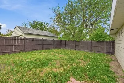 3220 S 72nd St, Milwaukee, WI 53219 - Photo 20