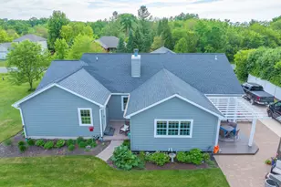 N1682 Washington Ave, Lake Geneva, WI 53147 - Photo 6
