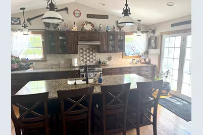 N1682  Washington Ave, Lake Geneva, WI 53147 - Photo 4