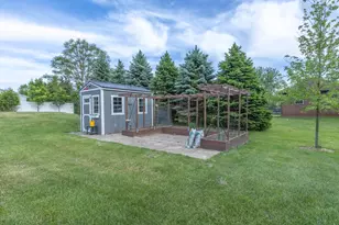 N1682 Washington Ave, Linn, WI 53147 - Photo 42