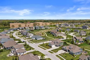 2906 Yahara Dr, Summit, WI 53066 - Photo 46