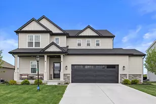 2906 Yahara Dr, Summit, WI 53066 - Photo 2