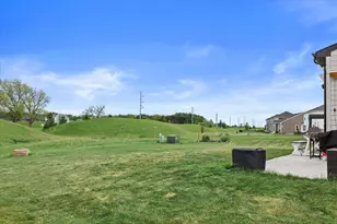 2906 Yahara Dr, Summit, WI 53066 - Photo 44