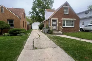 4147 N 39th St, Milwaukee, WI 53216 - Photo 2