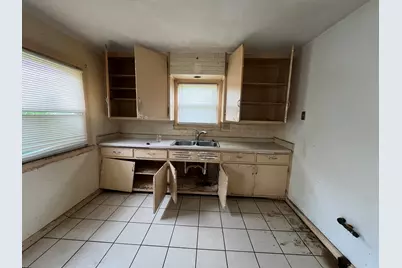 4147 N 39th St, Milwaukee, WI 53216 - Photo 14