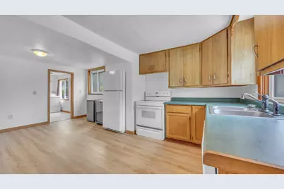 1813  Washington Ave #1817, Sheboygan, WI 53081 - Photo 8