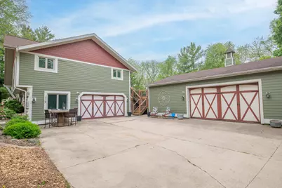 N29W29951  Shel-Mar Dr, Delafield, WI 53072 - Photo 4