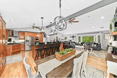 N29W29951  Shel-Mar Dr, Delafield, WI 53072 - Photo 1