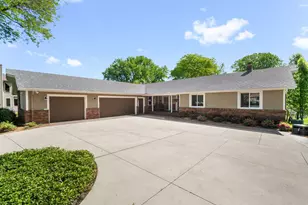 7539 W View Dr, Racine, WI 53185 - Photo 4