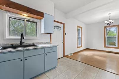 1815  Marquette St, Racine, WI 53402 - Photo 10