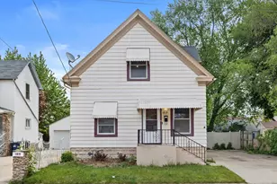 1815 Marquette St, Racine, WI 53402 - Photo 2
