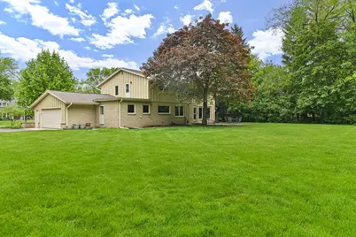 12955  Dunwoody Dr, Elm Grove, WI 53122 - Photo 32