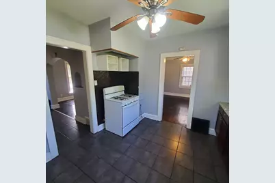 3385 N 37th St, Milwaukee, WI 53216 - Photo 6