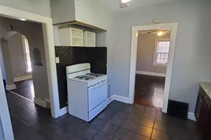 3385 N 37th St, Milwaukee, WI 53216 - Photo 6