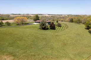 E8082 A Upper Maple Dale Rd, Viroqua, WI 54665 - Photo 36