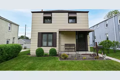 3664 S Whitnall Ave, Milwaukee, WI 53207 - Photo 22