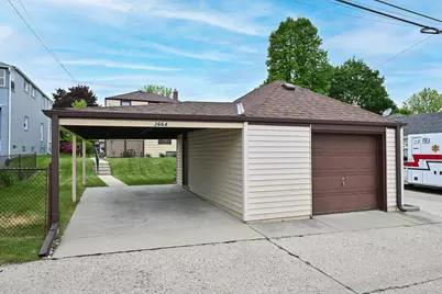 3664 S Whitnall Ave, Milwaukee, WI 53207 - Photo 30