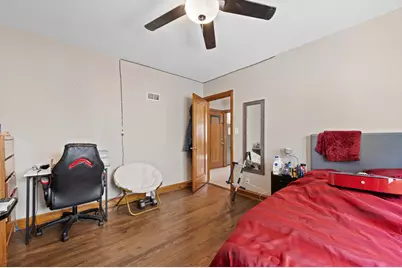 2613 N 62nd St, Wauwatosa, WI 53213 - Photo 12