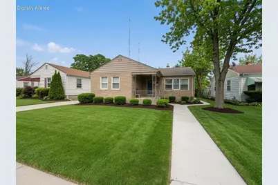 5076 N 20th St, Milwaukee, WI 53209 - Photo 2