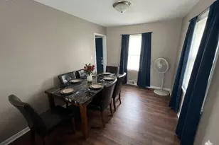 5076 N 20th St, Milwaukee, WI 53209 - Photo 10
