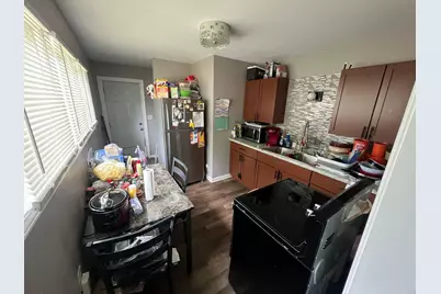 5279 N 44th St, Milwaukee, WI 53218 - Photo 8
