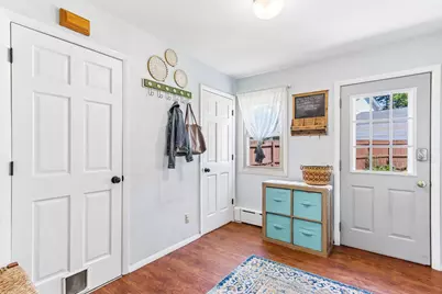 5404 N Mohawk Ave, Glendale, WI 53217 - Photo 18