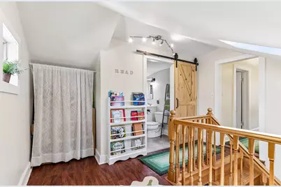 5404 N Mohawk Ave, Glendale, WI 53217 - Photo 34