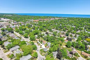 5404 N Mohawk Ave, Glendale, WI 53217 - Photo 56