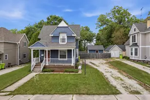 507 Parish St, Delavan, WI 53115 - Photo 2
