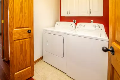 1023  Chandler Ln, Sun Prairie, WI 53590 - Photo 12
