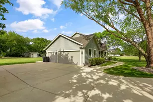 N69W28160 River Park Ct, Merton, WI 53029 - Photo 36