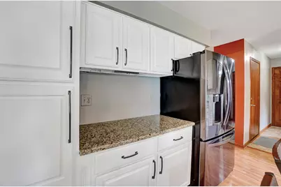 N69W28160  River Park Ct, Merton, WI 53029 - Photo 8