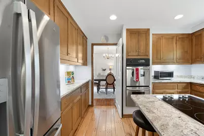 404 W Ravine Baye Rd, Bayside, WI 53217 - Photo 18
