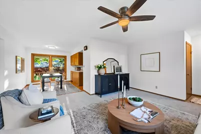 923 W Whitefish Rd, Port Washington, WI 53074 - Photo 4