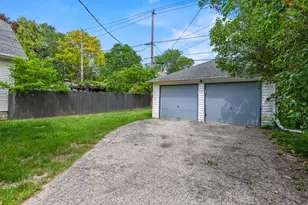 4350 N Woodburn St, Shorewood, WI 53211 - Photo 14