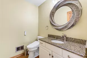 W220N11412 Amy Belle Rd, Germantown, WI 53022 - Photo 12