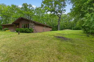 W284S3590 Grouse Ct, Genesee, WI 53189 - Photo 10