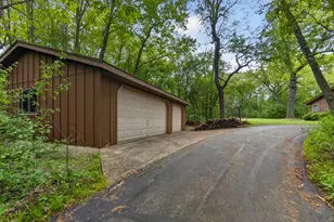 W284S3590 Grouse Ct, Genesee, WI 53189 - Photo 6