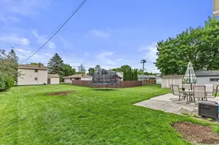 1126 S 121st St, West Allis, WI 53214 - Photo 32