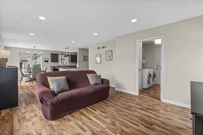 1126 S 121st St, West Allis, WI 53214 - Photo 8